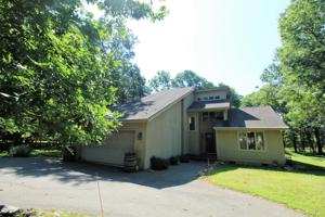 73 Bishop Cir