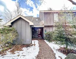 120 Snow Ridge Circle