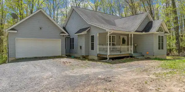 1239 Scenic Drive