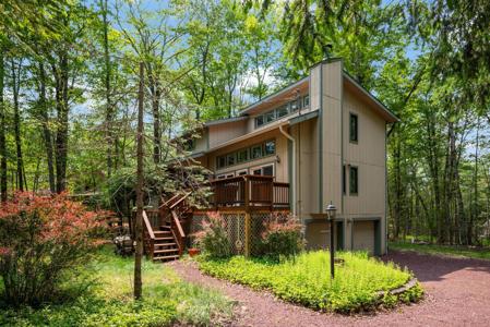 4169 Hemlock Trail