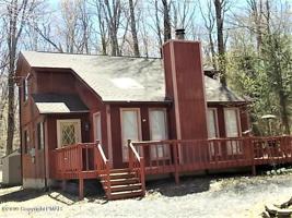 1395 Lake Lane