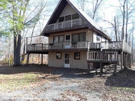 148 Marthas Ln