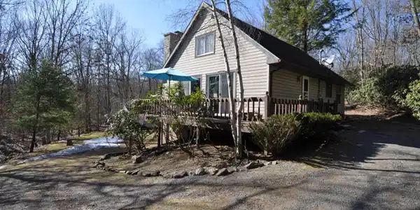58 Recreation Dr