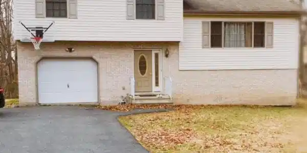 161 Ridge Dr