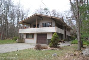 17 Red Oak Rd