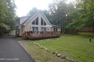 63 Lindbergh Cir