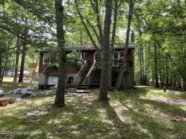 250 Scenic Dr