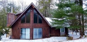 5125 Hounds Ear Rd
