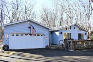 87 Frost Ln
