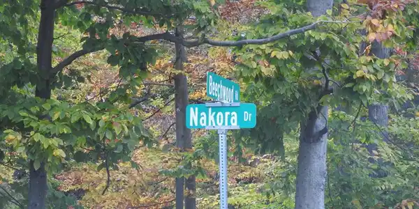 2 Nakora