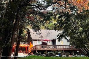 110 Winding Way