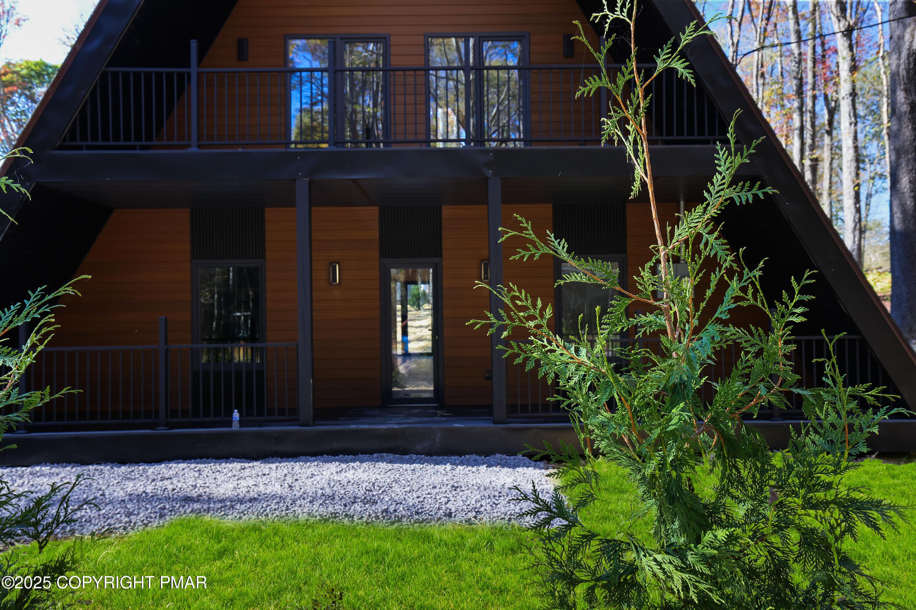 Image 3: Front of the house