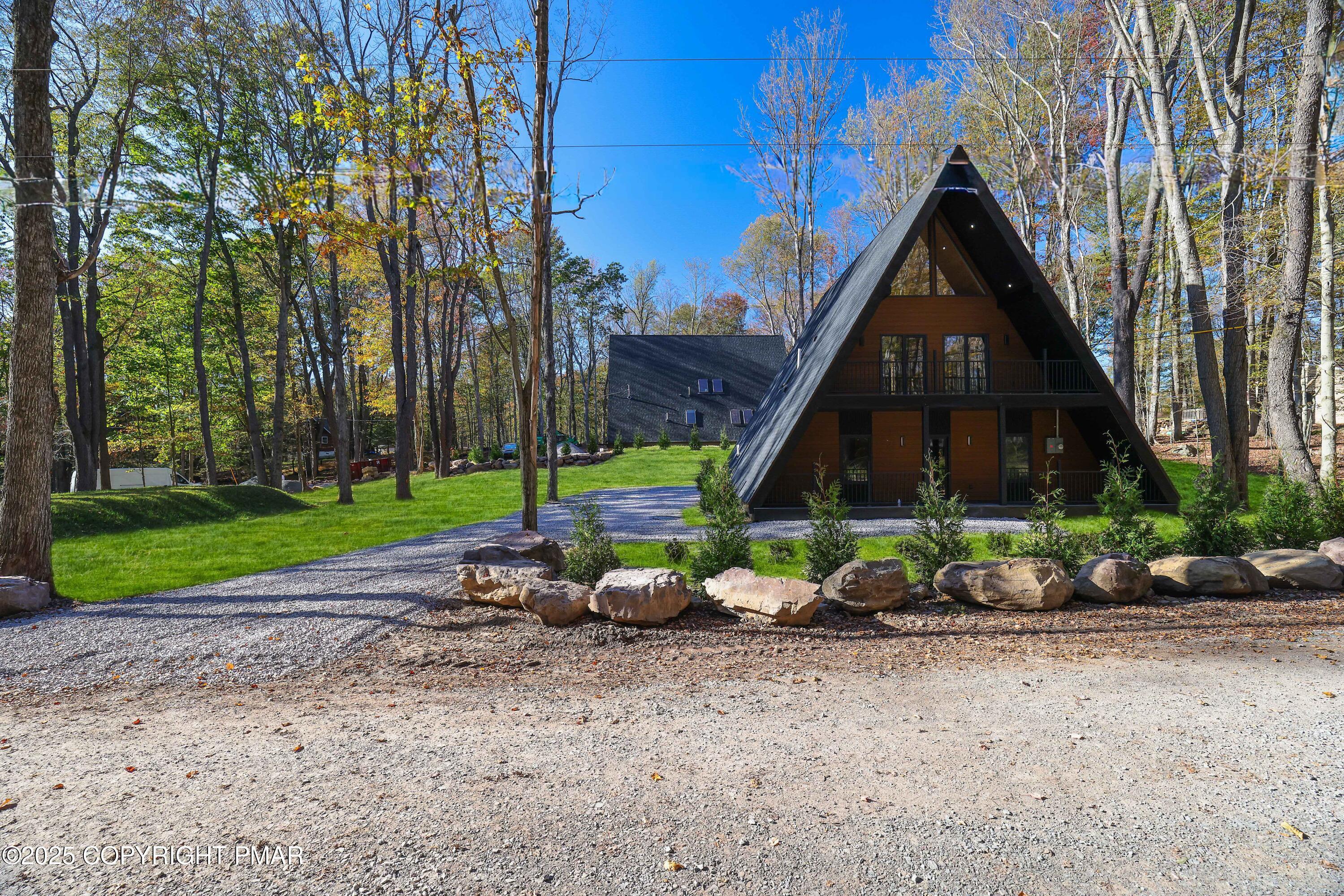 Image 4: Front of the house