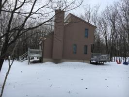 147 Lamsden Dr