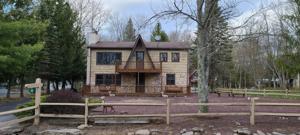 385 N Arrow Dr