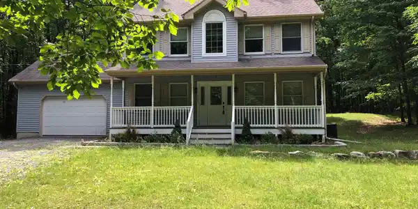 121 Paw Paw Dr