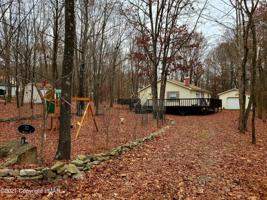 20 Walnut Ln