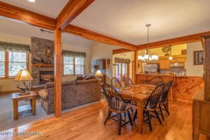 376 Wolf Hollow Rd