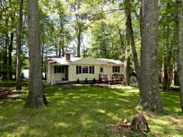 1758 Lake Ln