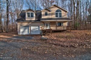 6133 Ash Rd