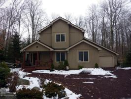 1523 Crestview Lane