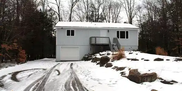218 King Arthur Rd