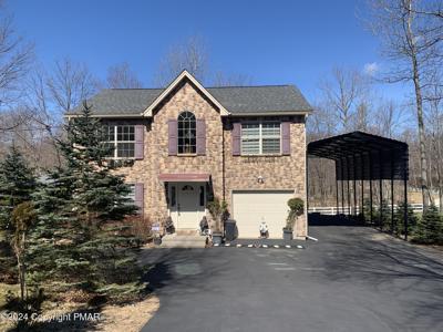 219 Mountain Road
