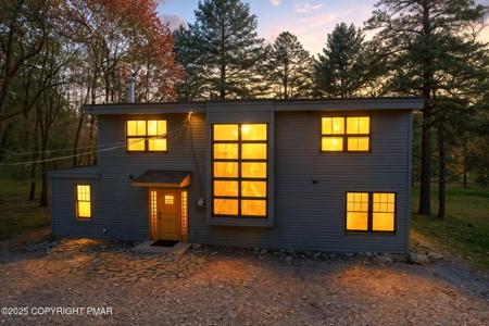 149 Pineknoll Drive