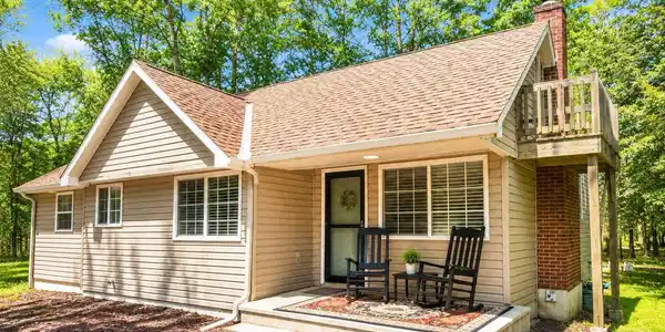 105 White Oak Drive