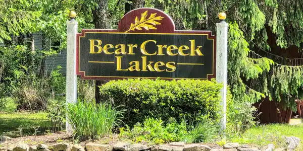 Image 2: BCL sign (1)