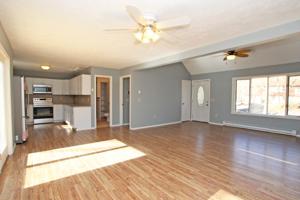 709 Clubhouse Dr