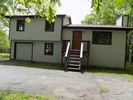 101 Spruce Pl