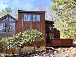 88 Red Fox Court
