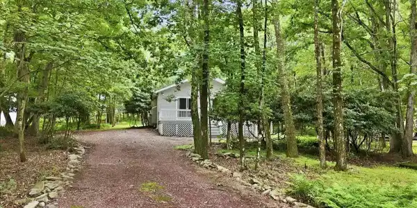 Image 2: Front Secluded