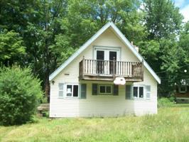 825 Hidden Lake