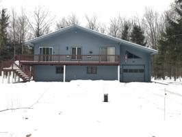 1588 Lake Ln