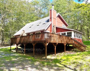 202 MOUNTAIN VIEW Drive