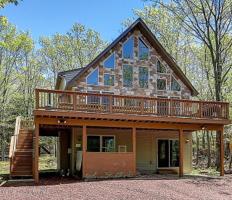 24 Mountain Crest Dr