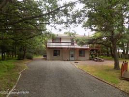124 Crescent Way