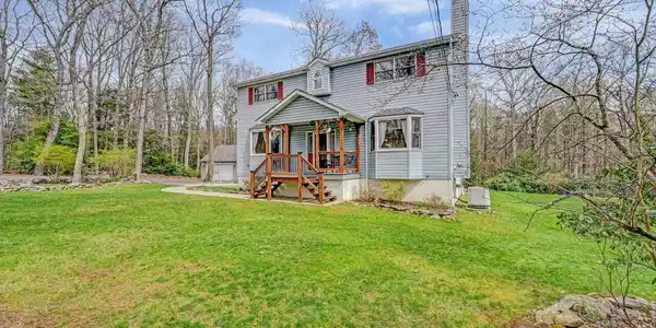 748 Dotters Corner Road