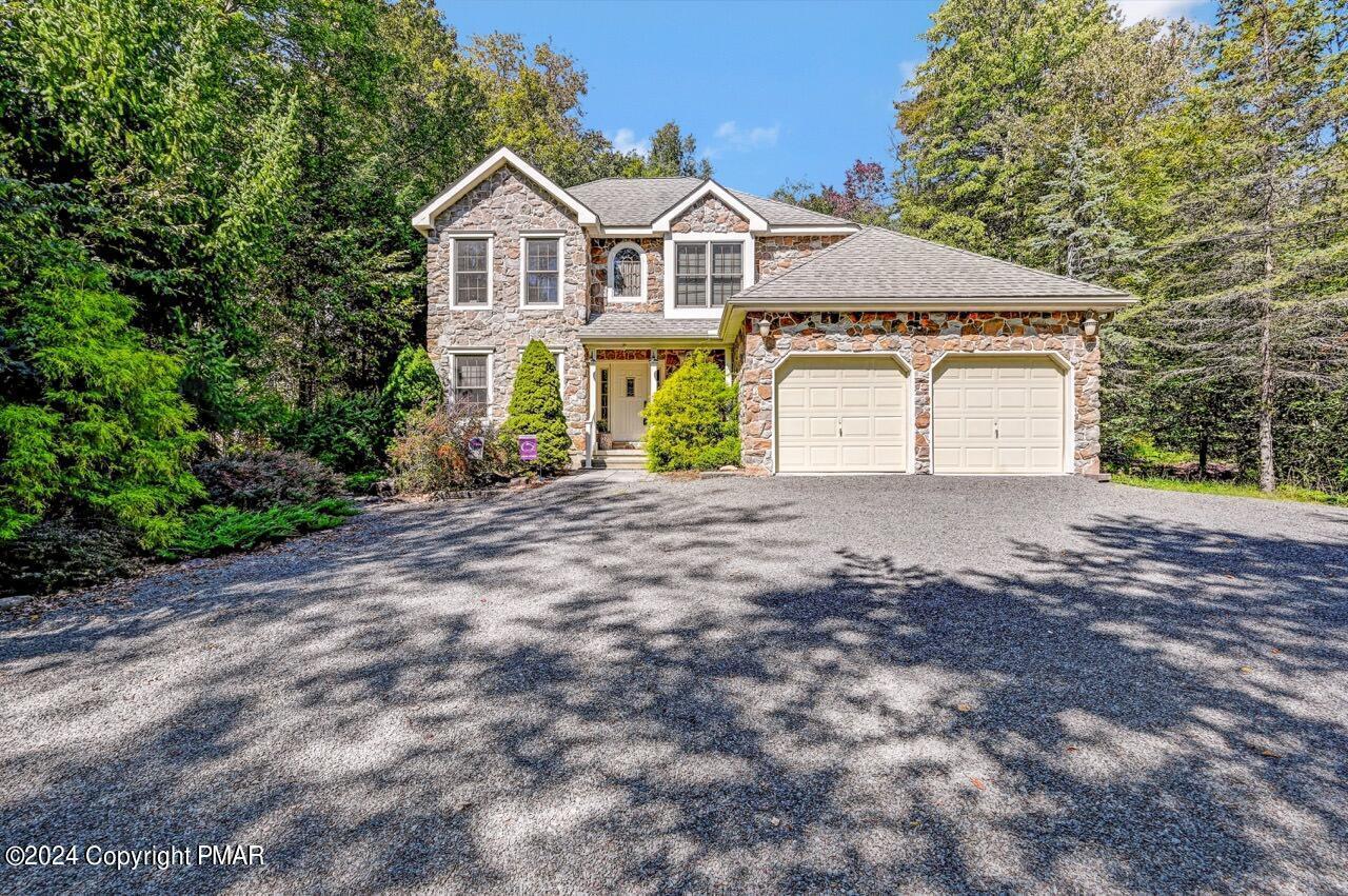 Image 1: 2265 Hillcrest Dr 01 Large