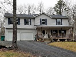 1117 Kingbird Trl