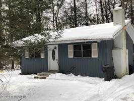 41 Clubhouse Dr