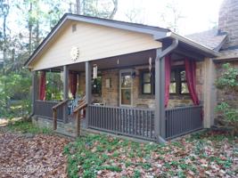 43 Maplewood Rd