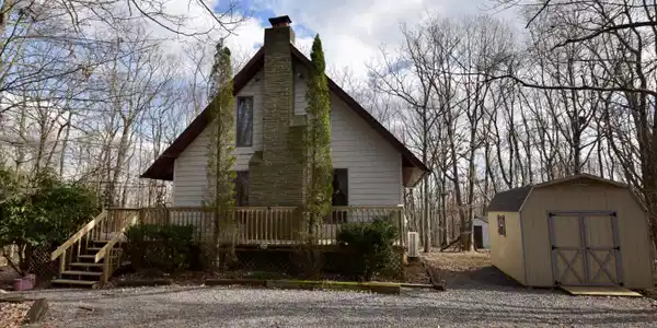 62 Piney Woods Dr