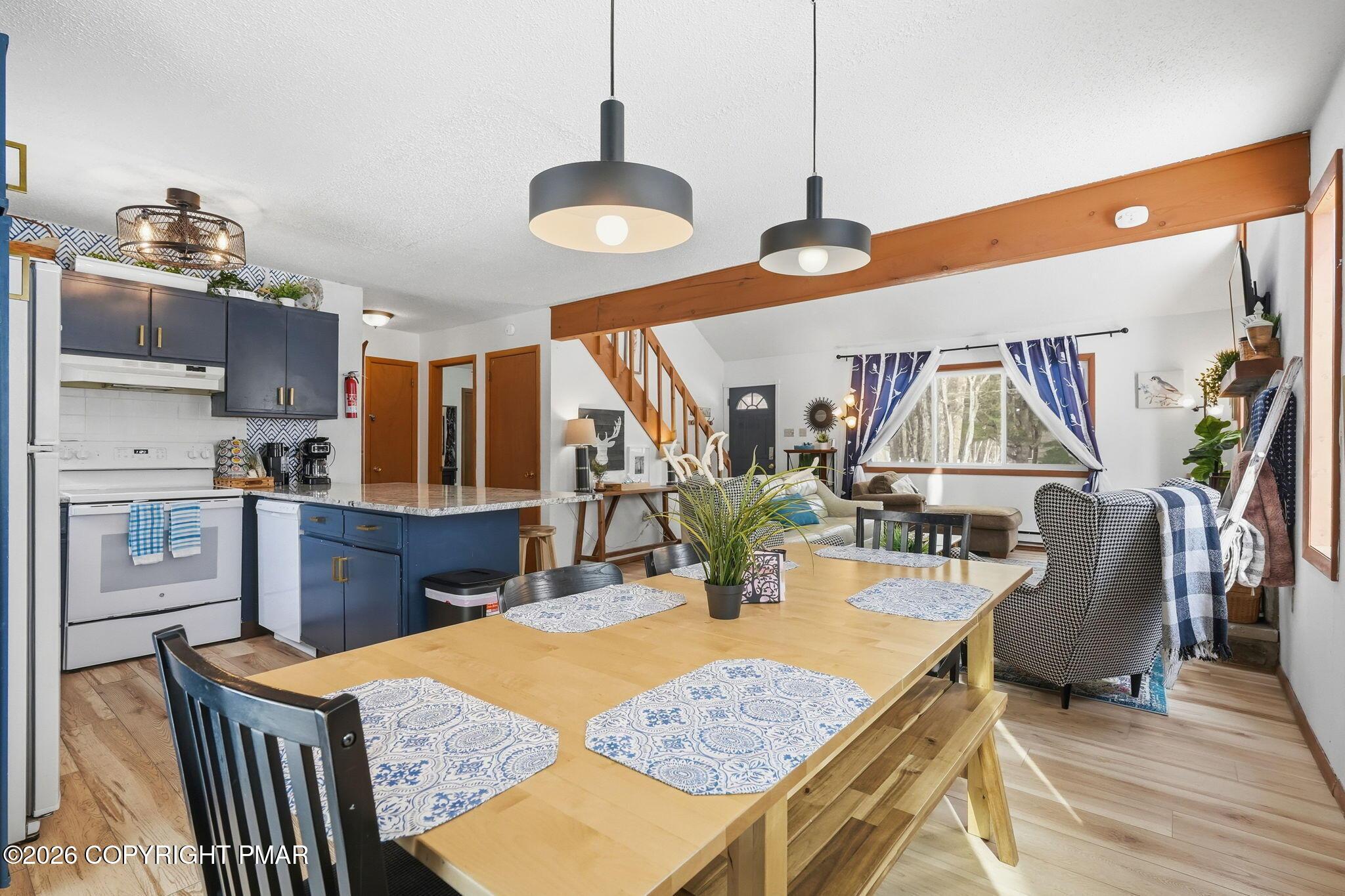 Image 4: Open Concept