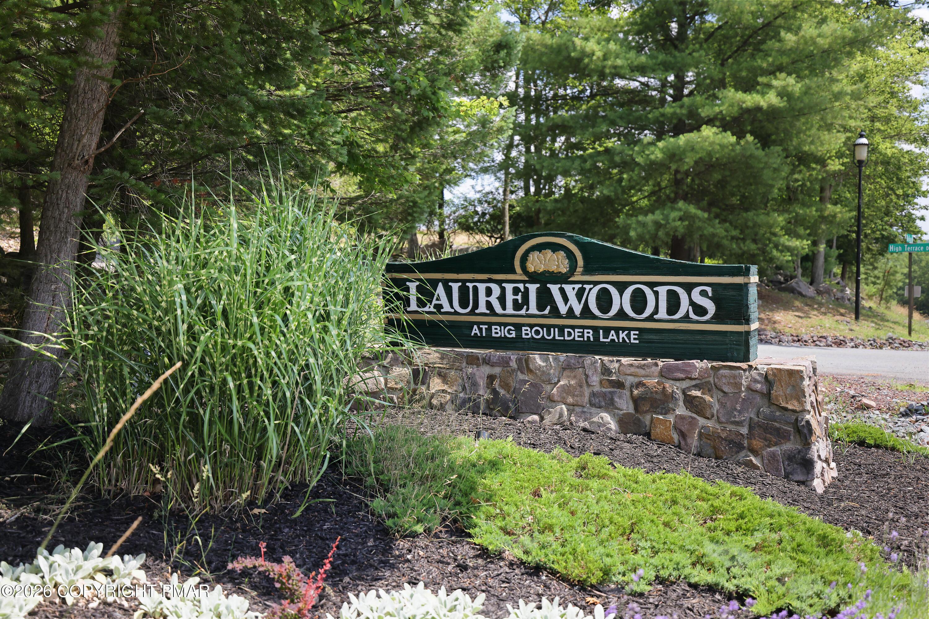 Image 3: HOA