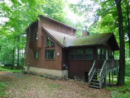218 Larsen Dr