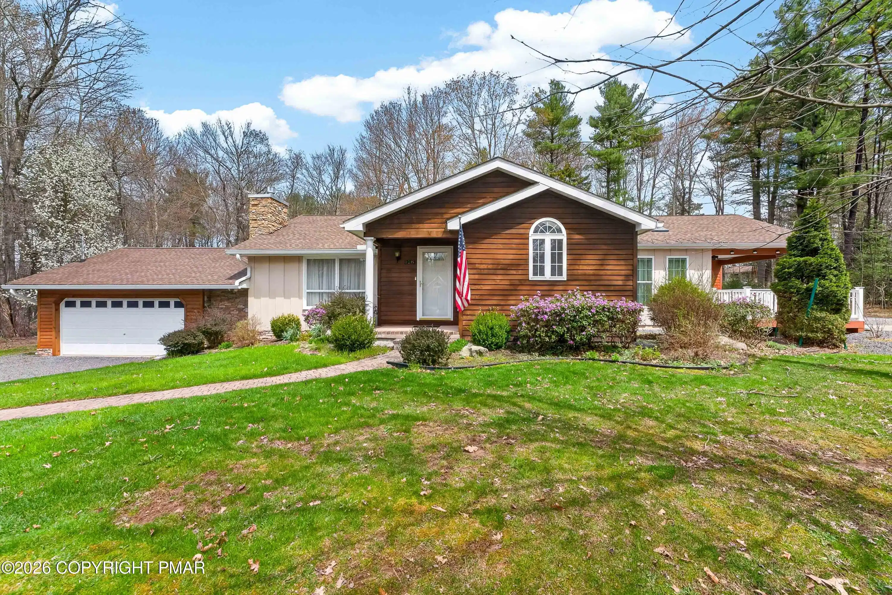 Image 1: 128 Nakora Drive