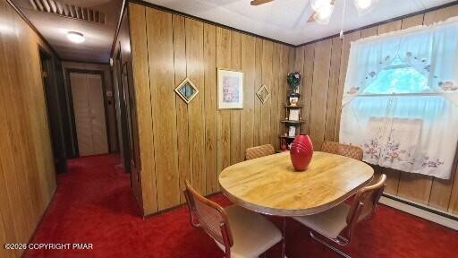 Image 3: Dining room